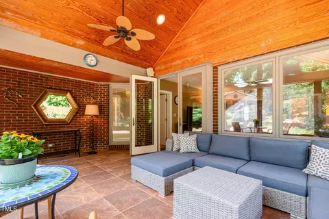 Exterior - 2711 Everett Ave, Raleigh, NC 27607 photo 11 of 59
