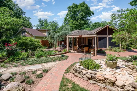 Exterior - 2711 Everett Ave, Raleigh, NC 27607 photo 47 of 59