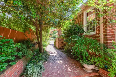 Exterior - 2711 Everett Ave, Raleigh, NC 27607 photo 13 of 59