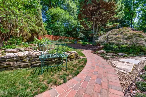 Exterior - 2711 Everett Ave, Raleigh, NC 27607 photo 30 of 59