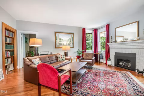 Living - 2711 Everett Ave, Raleigh, NC 27607 photo 3 of 4