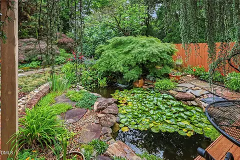 Exterior - 2711 Everett Ave, Raleigh, NC 27607 photo 54 of 59