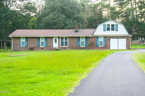 152 N C 39 Loop Rd, Henderson, NC 27537
