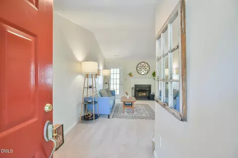 121 Weathersfield Dr, Durham, NC 27713