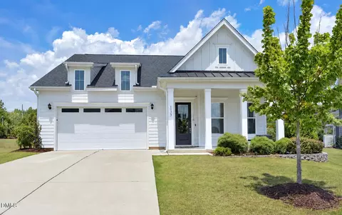 1173 Hodgson Ln, Fuquay Varina, NC 27526