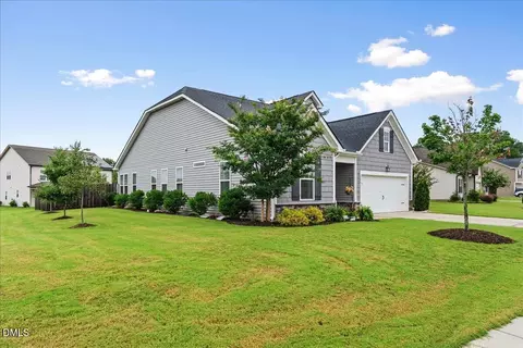 244 Skyway Dr, Clayton, NC 27527