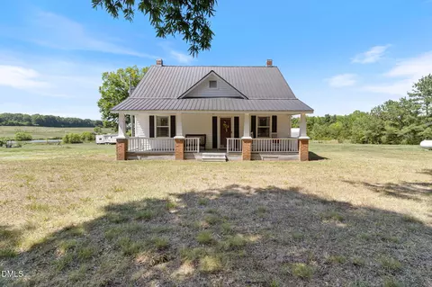1509 Oak Hill Rd, Oxford, NC 27565
