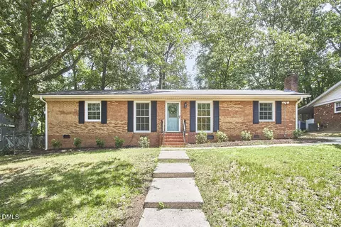 2709 Evers Dr, Raleigh, NC 27610