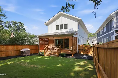 413 Heather Dr, Raleigh, NC 27606