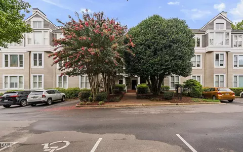 1000 Brighthurst Dr #304, Raleigh, NC 27605
