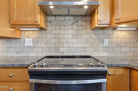 Kitchen - 103 Chambers Field Ct, Durham, NC 27703 photo 4 of 8