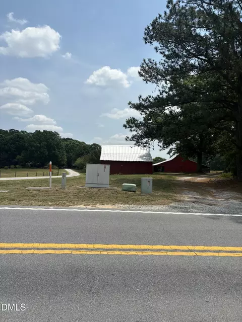 1 Cornwallis Rd, Garner, NC 27529 photo 3