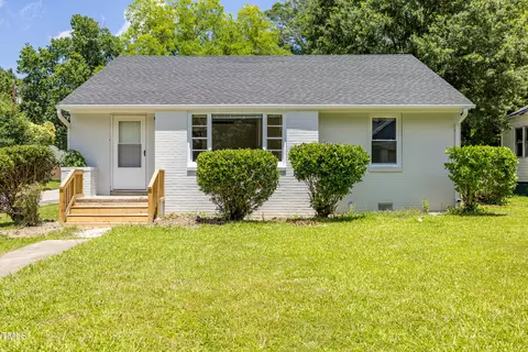 605 E Montgomery St, Henderson, NC 27536