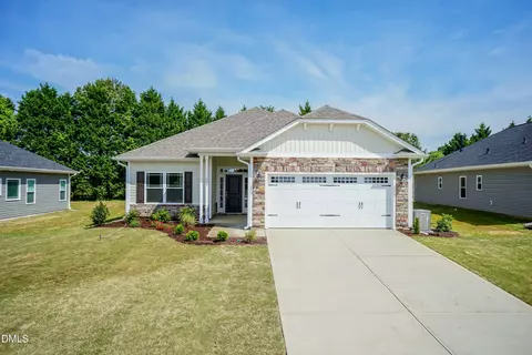 30 Cooper Branch Ct, Fuquay Varina, NC 27526