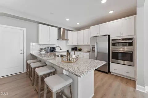 162 N White St #100, Wake Forest, NC 27587