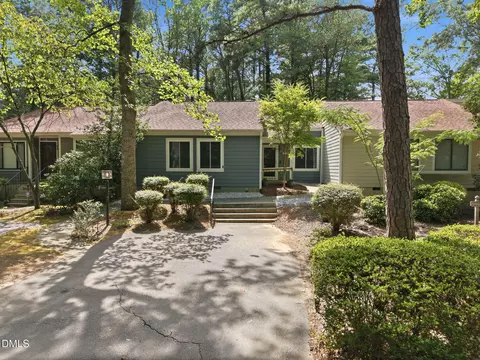 5703 Willowbrook Dr, Raleigh, NC 27609