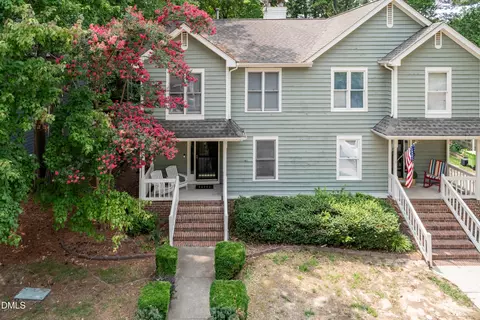 1813 Crystal Downs Ln, Raleigh, NC 27604
