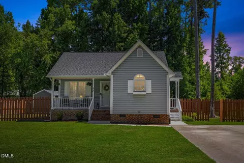 48 Hunters Way, Angier, NC 27501