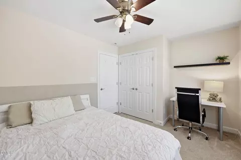 Bedroom - 5 Bobcat Ct, Durham, NC 27713 photo 2 of 9