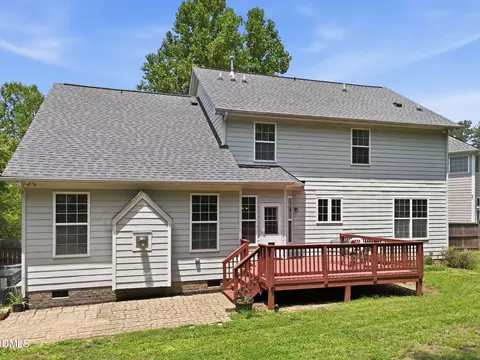 Exterior - 5 Bobcat Ct, Durham, NC 27713 photo 8 of 16