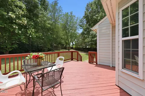 Exterior - 5 Bobcat Ct, Durham, NC 27713 photo 11 of 16