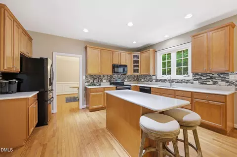 Kitchen - 5 Bobcat Ct, Durham, NC 27713 photo 2 of 5