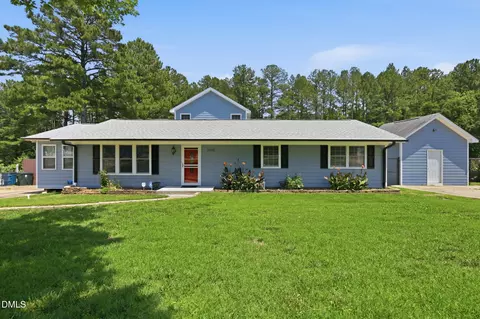 2800 Davie Dr, Durham, NC 27704
