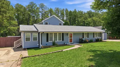 2800 Davie Dr, Durham, NC 27704