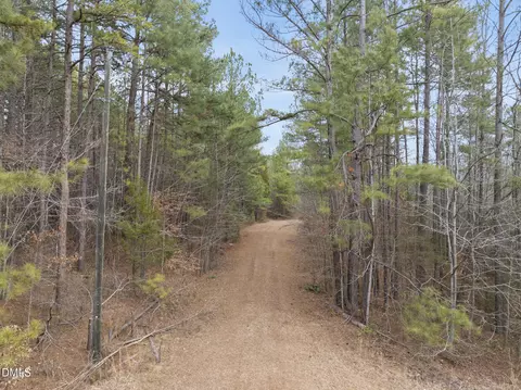 5354 Carbonton Rd, Sanford, NC 27330