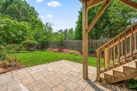 Exterior - 6 Colbury Ct, Durham, NC 27713 photo 7 of 9