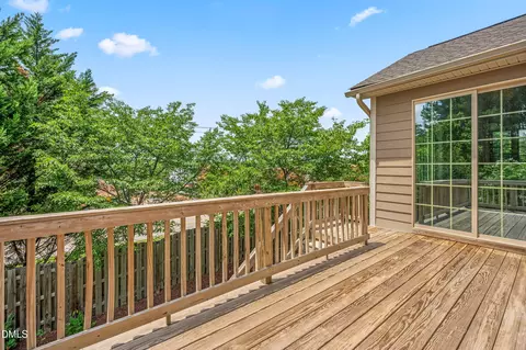 Exterior - 6 Colbury Ct, Durham, NC 27713 photo 3 of 9