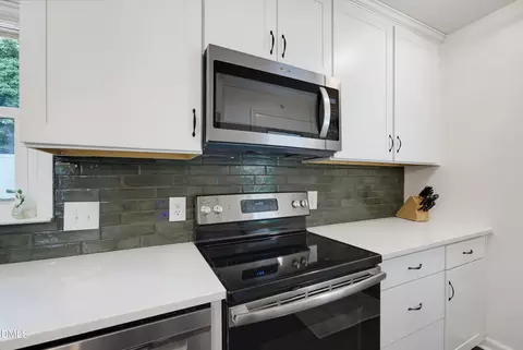 Kitchen - 1508 Harth Dr, Garner, NC 27529 photo 4 of 5