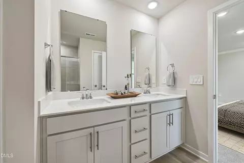 Bath - 1417 Hatteras Rd, Durham, NC 27703 photo 1 of 3