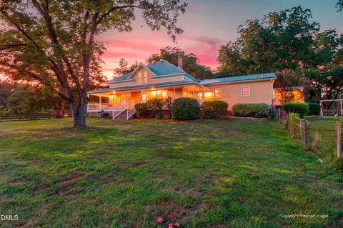 146 Hoke Brooks Rd, Siler City, NC 27344