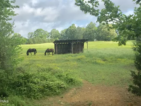 146 Hoke Brooks Rd, Siler City, NC 27344