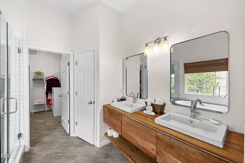 Bath - 106 Silver Pine Ct, Durham, NC 27713 photo 1 of 4