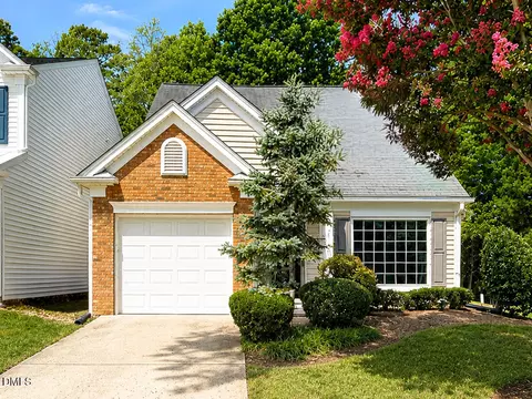 119 Chinabrook Ct, Morrisville, NC 27560
