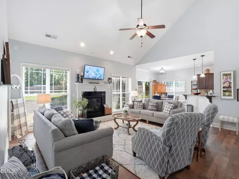 14 N Sunset Ridge Dr, Willow Spring, NC 27592 photo 9