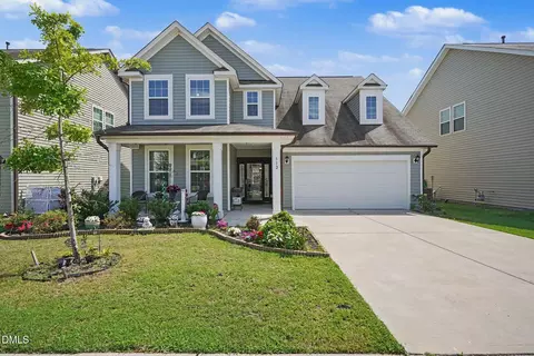 312 Avery Glenn Way, Fuquay Varina, NC 27526