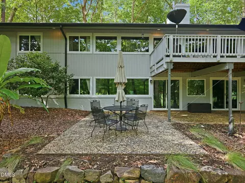 5246 Summit Ridge Dr, Durham, NC 27712 photo 2