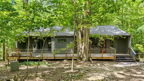 3513 Travis Ct, Chapel Hill, NC 27516