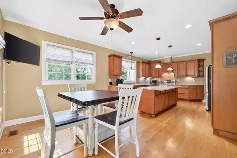 Dining - 65 Powell Dr, Smithfield, NC 27577 photo 4 of 5