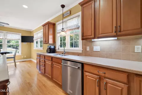 Kitchen - 65 Powell Dr, Smithfield, NC 27577 photo 2 of 6