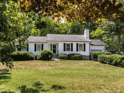 9003 River Birch Dr, Oak Ridge, NC 27310