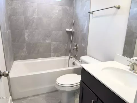 Bath - 1122 Berkeley St, Durham, NC 27705 photo 3 of 5