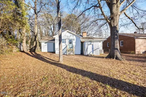 Exterior - 2115 Glendale Ave, Durham, NC 27704 photo 2 of 4