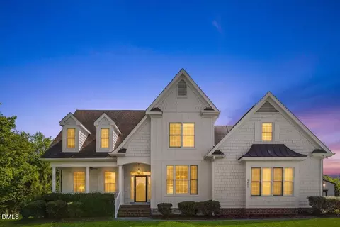 3709 Carriage Manor Ct, Wendell, NC 27591