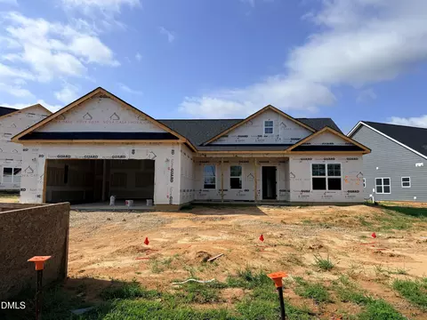 135 Grinnell Loop, Sanford, NC 27332