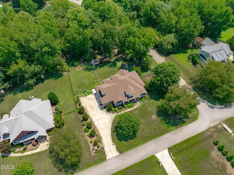 5341 Georgiana Ridge Dr, Holly Springs, NC 27540