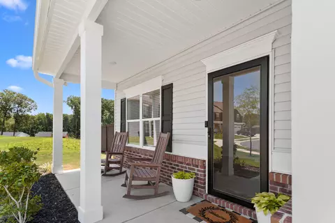574 Troy Dr, Sanford, NC 27332